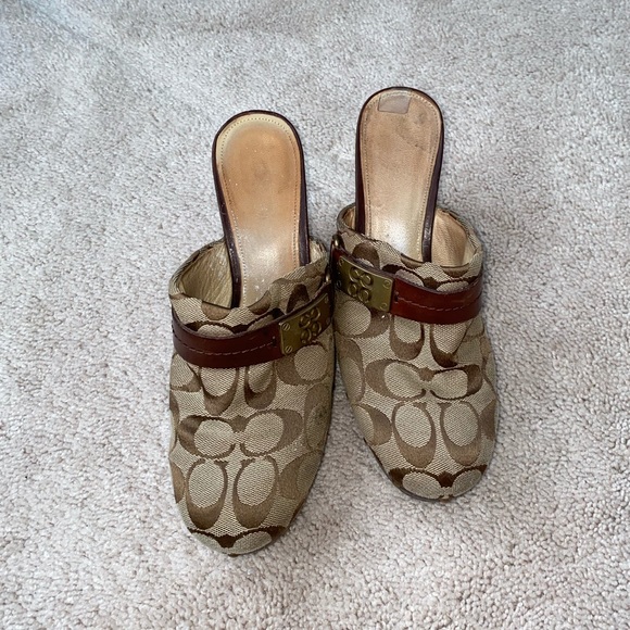 Coach clogs - Picture 1 of 3